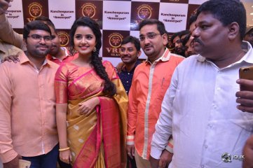 Anupama Parameswaran Launches VRK Silks In Ameerpet